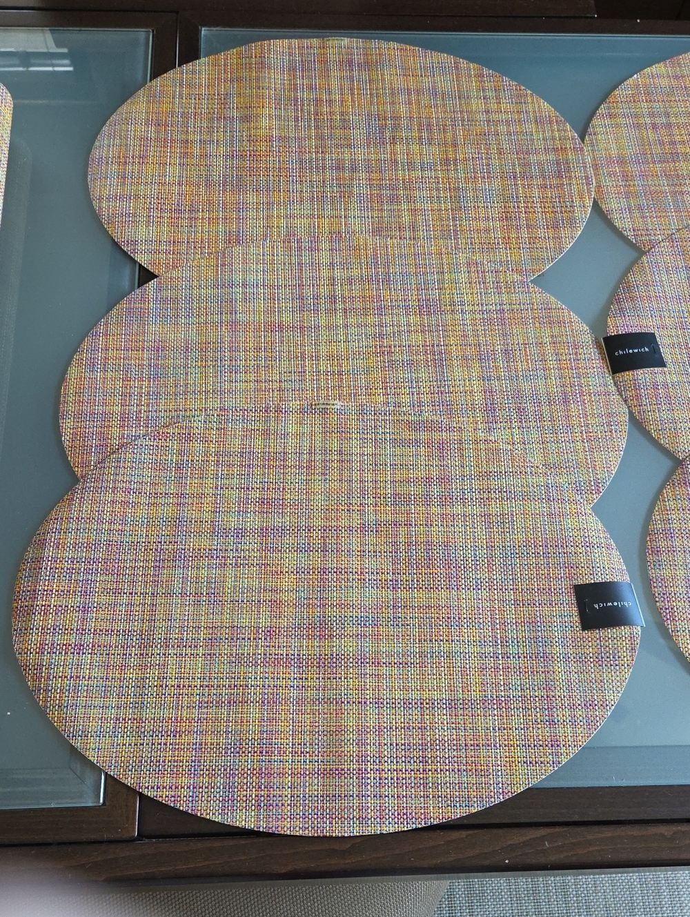 Chilewich Vinyl Placemats - 6 Confetti Oval - Picture 2 of 9